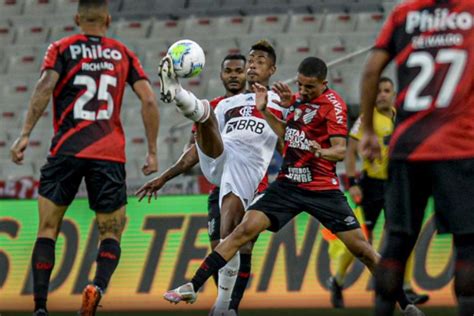 Flamengo x Athletico-PR pela Copa do Brasil: onde assistir ao vivo e que horas é o jogo de hoje