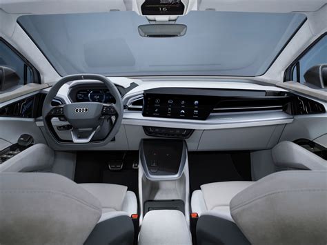 Audi's new Q4 Sportback e-tron concept has 'sexy back,' cool AR ...