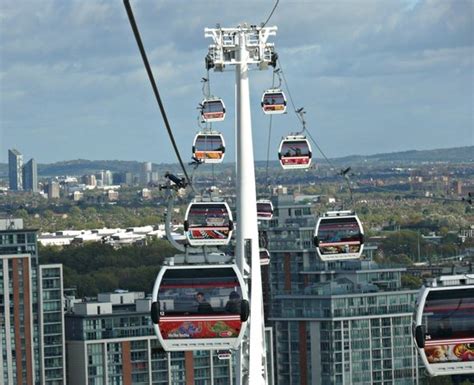 Emirates Air Line Cable Car - Royal Docks (London) - 2021 All You Need ...