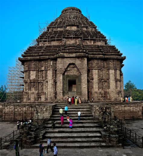 Black Pagoda | 13th Century Sun Temple by Nitin Rai Chaudhary | Tripoto