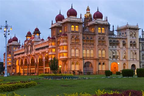 25 Best Palaces in India (plus Castles and Forts - Photos)