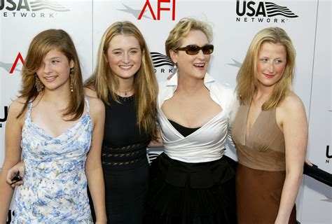 Meryl Streep's Daughters Appear in New Ad Campaign — See the Stunning ...