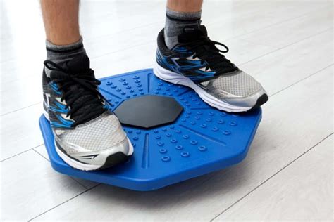 12 Balance Board Exercises For Runners - The Wired Runner