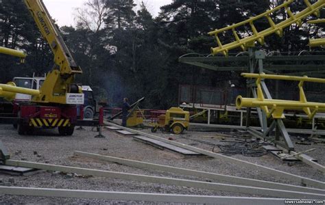 Alton Towers Almanac: Gallery: 1979: corkscrew construction 01