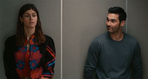 Alexandra Daddario and Tyler Hoechlin Shine in “Can You Keep a Secret ...