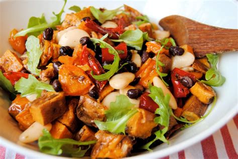 Brazilian-style Black Bean Salad - food to glow