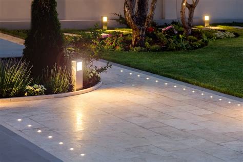 Outdoor Landscape Lighting Design Tips & Ideas | Environmental Designs