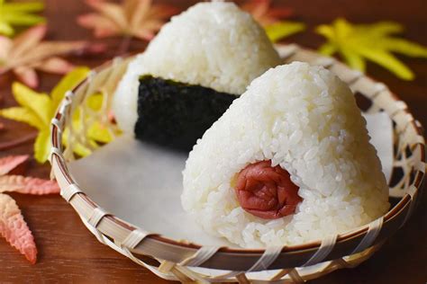 Traditional Japanese Food: 20 Dishes You Can Try in Japan or At Home ...