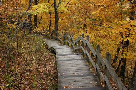 Pikes Peak Hiking Trail Iowa | State parks, Eco holiday, Wonderful places