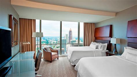 Atlanta Pet-Friendly Hotel | The Westin Peachtree Plaza, Atlanta