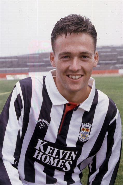 Will Linwood’s Paul Lambert return to his beloved St Mirren? - Paisley Scotland