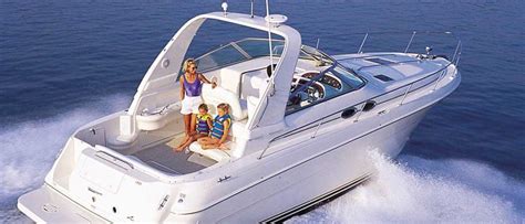 Cabin Cruiser Buyers Guide | Discover Boating