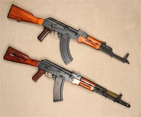 What are those lines in the buttstock of an AK-74? - Quora