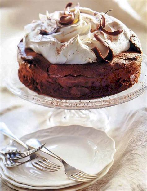 Flourless Chocolate Cloud Cake – Leite's Culinaria