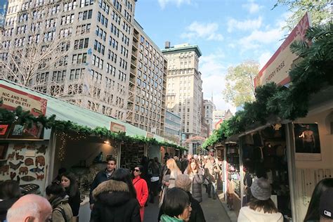 Union Square Holiday Market NYC - The Chic Life