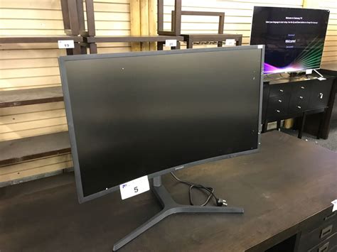 SAMSUNG 32'' CURVED HD COMPUTER MONITOR - Able Auctions