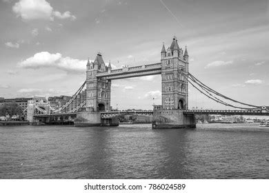 Famous Old Drawbridge Called Tower Bridge Stock Photo 786024589 ...