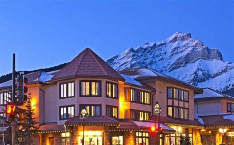 Elk & Avenue Hotel, Banff, Canada | Ski Line