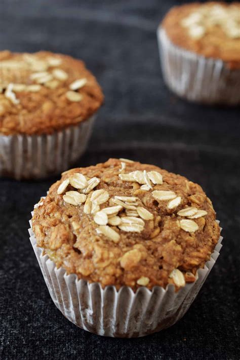 Banana Oatmeal Muffins - Andianne