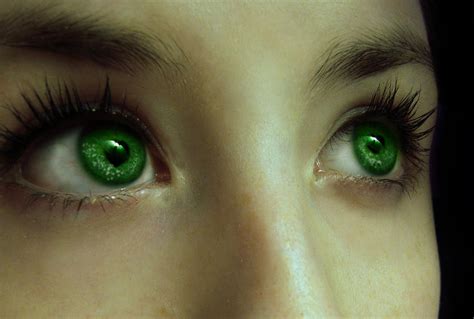 Emerald Eyes by HomicidalTeaBreak on DeviantArt