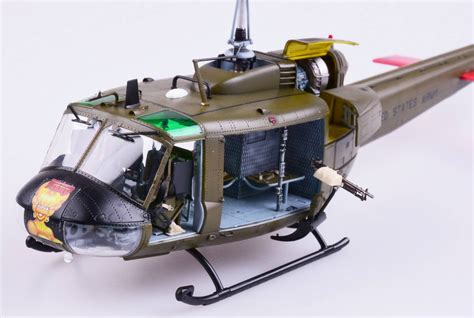 Uh-1 Huey Model Kit