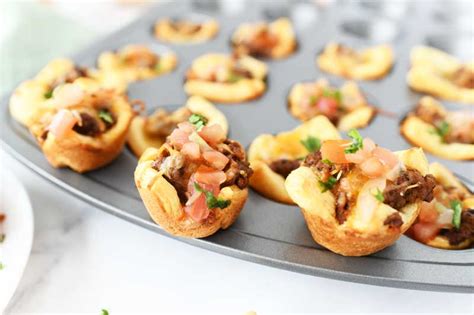 Crescent Roll Taco Cups - Muffin Tin Recipes