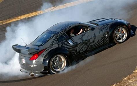 Drifting, Nissan 350z | Nissan 350z, Nissan, Drifting cars