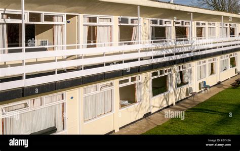 Chalets at Pontins Holiday Park, Camber Sands, Camber, East Sussex Stock Photo: 69450706 - Alamy