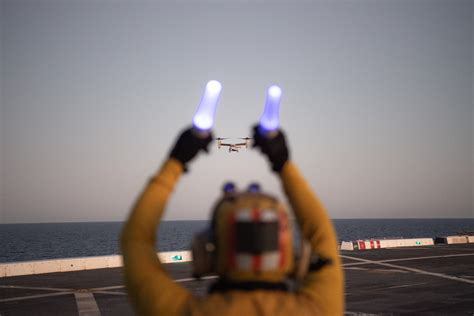 DVIDS - Images - USS Somerset Conducts Flight Operations [Image 6 of 9]