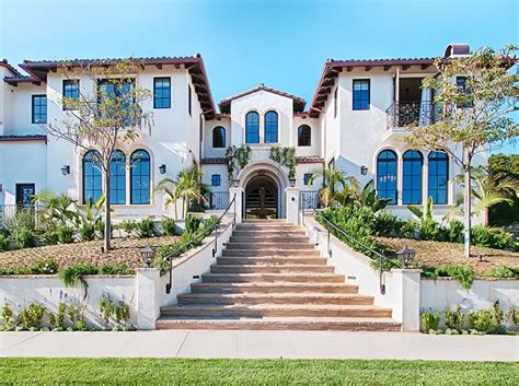 Take a Peek into Pacific Palisades' Most Beautiful Homes | Pacific ...