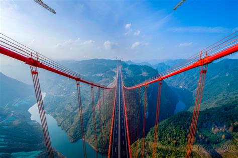 Welcome to Oniye's Blog: CHINA BUILDS WORLD'S SECOND HIGHEST BRIDGE