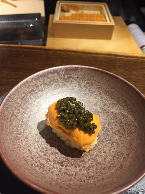 [i ate] uni (sea urchin) sushi with caviar on top : r/food