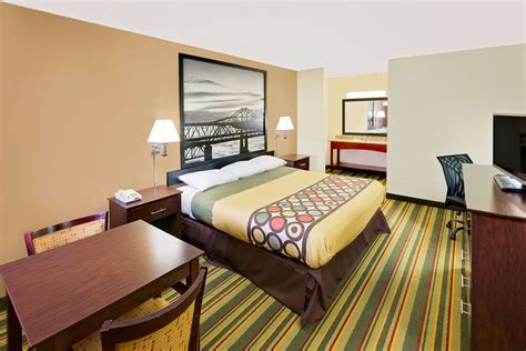 Super 8 by Wyndham Laurel | Laurel, MS Hotels