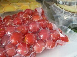 How to Vacuum Seal Fruits and Vegetables