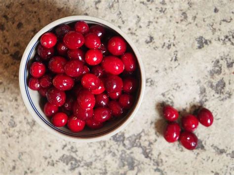 A history of cranberries - Saucy Dressings