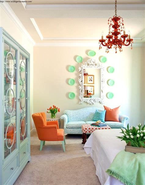 12 Nice Orange Themed Bedroom Ideas in 2020 | Orange bedroom decor, Grey room decor, Bedroom ...