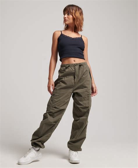 Womens - Parachute Grip Pants in Green | Superdry