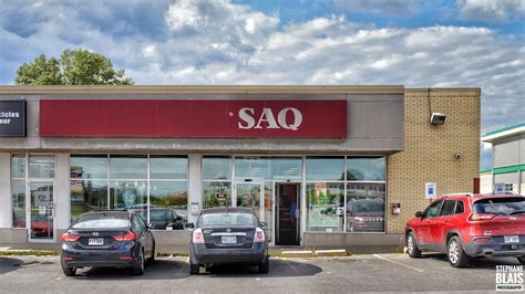 SAQ - 1089 Boulevard des Laurentides, Laval, QC H7G 2W2, Canada