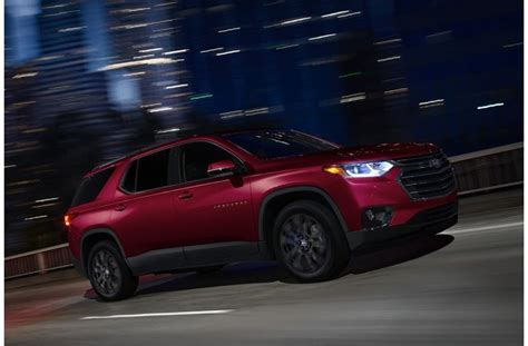 2019 GMC Acadia vs. 2019 Chevrolet Traverse: Head to Head | U.S. News & World Report