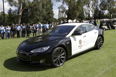 Tesla Police Cars Are a Thing, but Is This the Best Idea?