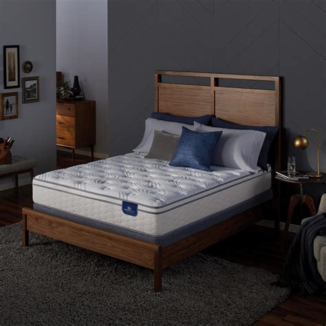 Serta Perfect Sleeper Harlington Plush Queen Eurotop Mattress