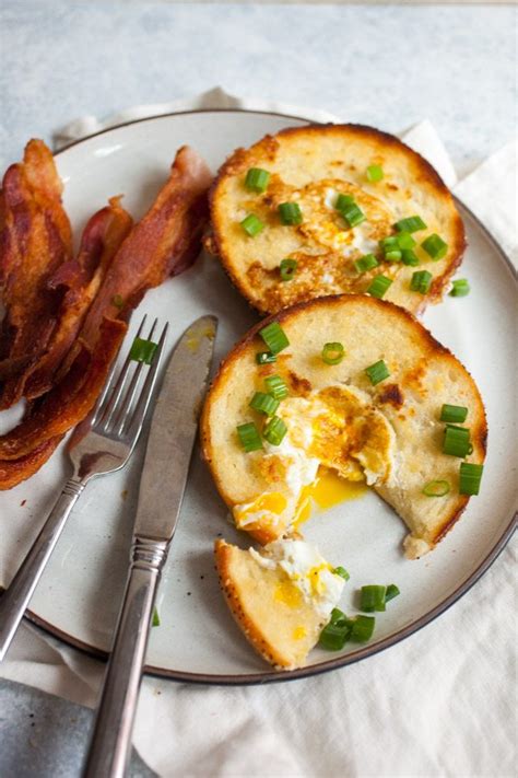 Egg in a Bagel - Recipe Girl