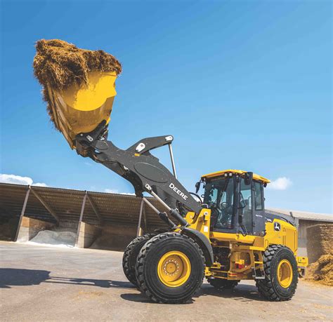 John Deere rolls out three L-Series utility wheel loaders - On-Site Magazine