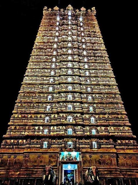 Gopuram of Murudeshwar temple in Karnataka. : r/IndiaDivine