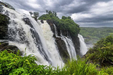 Roaring Boali Falls (Chutes de Boali), Central African Republic, Africa ...