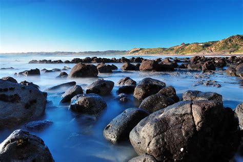 Raglan Beach | Clear skies over Raglan Beach. II facebook II… | Flickr