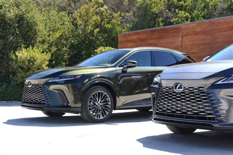 First Look: Lexus RX 450h+ Plug-in Hybrid (PHEV) | TractionLife