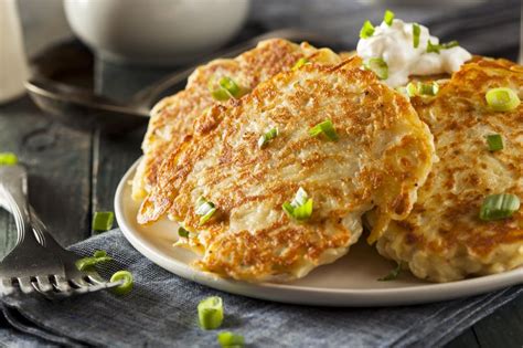 Homemade Boxty Irish Potato Pancakes for Breakfast | Irish recipes ...