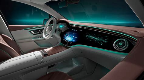 Mercedes-Benz reveals spectacular interior of EQE electric SUV ...