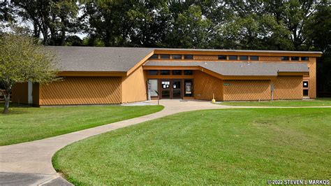 Poverty Point National Monument | VISITOR CENTER